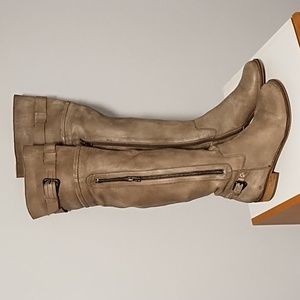 Steve Madden Sabra size 40 color Ivory